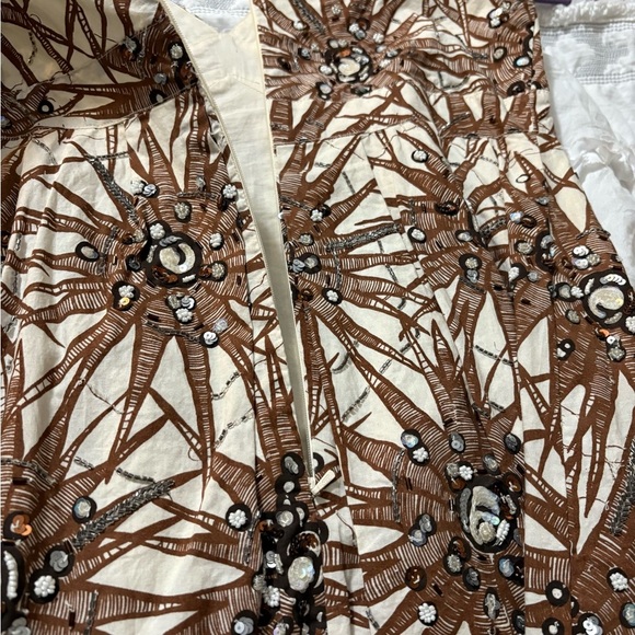 100% Silk Sunburst Sleeveless Dress. Sunburst Design with Embellishments. - Picture 9 of 16